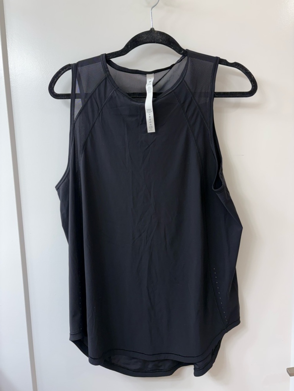 LULULEMON WOMENS BLACK SCULPT TANKTOP SZ 12